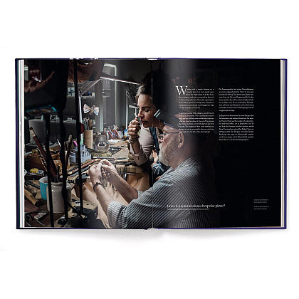 Книга на английском языке "For the Love of Diamonds. The Fine Jewelry Book", Taylor R.  - 3