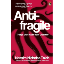 Книга на английском языке "Antifragile"