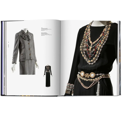 Книга на английском языке "Fashion designers A-Z. 40th  Anniversary Edition"  - 3